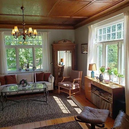 Landlig Idyll 200 Meter Fra Sjoen Villa